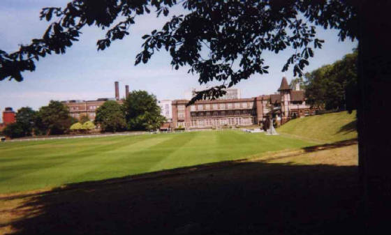 birmingham_cadbury_fabriek.jpg