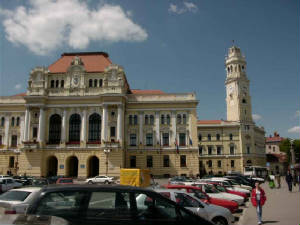 oradea_cityhall.jpg