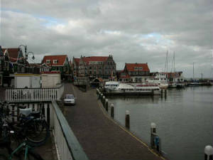 volendam_haven1.jpg