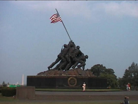 washington_arl_monument.jpg